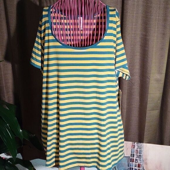 NWT LuLaRoe Teal blue/yellow Striped Classic Tee - Picture 1 of 5